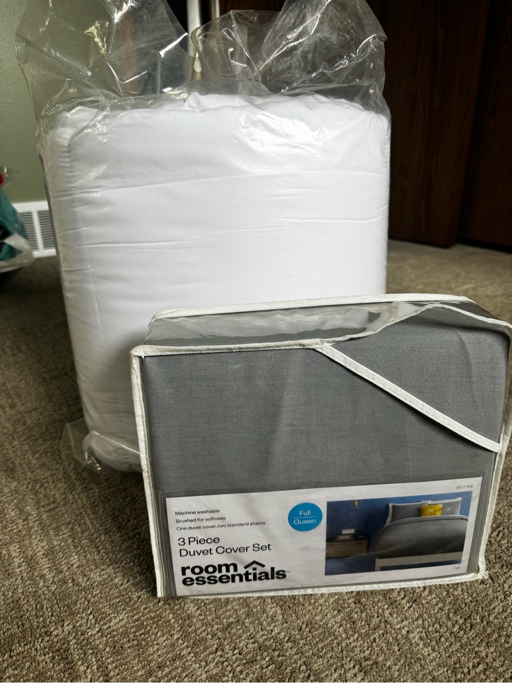 Room Essentials Full/Queen Solid Gray Duvet Cover Set AND Duvet